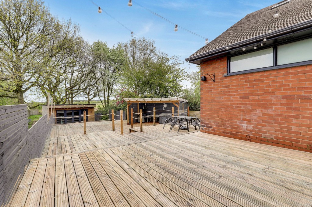 Derby Road, Mansfield, NG18