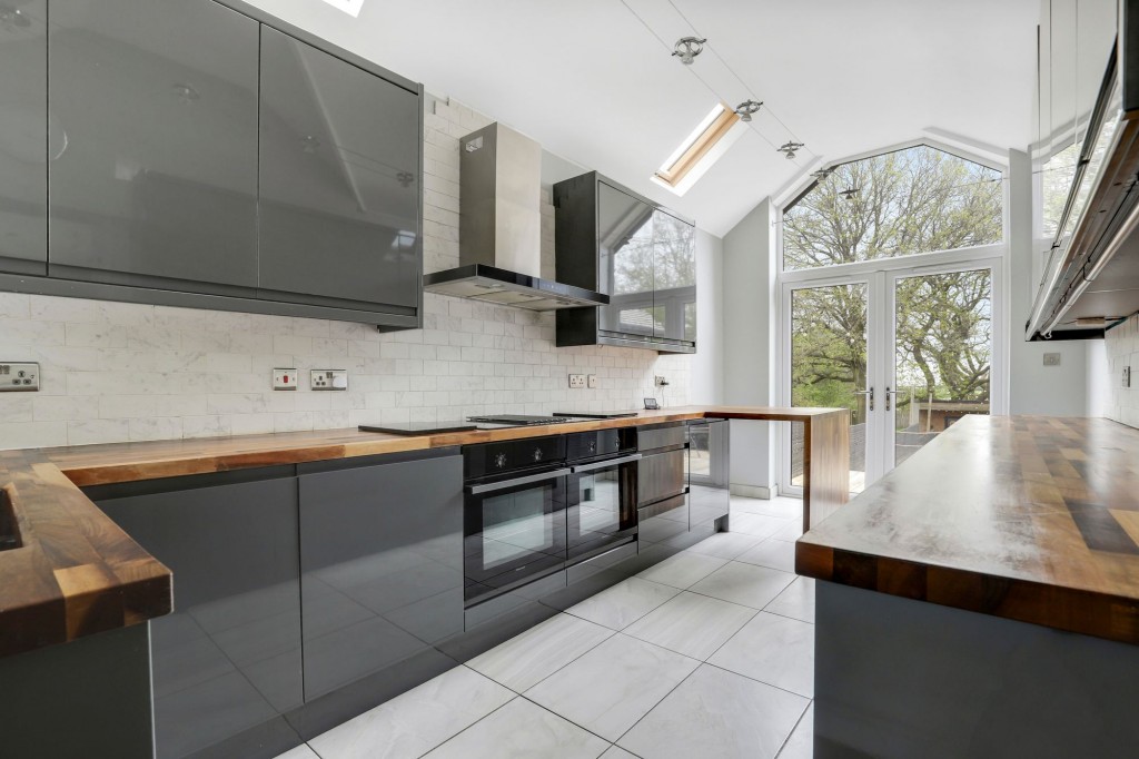 Derby Road, Mansfield, NG18