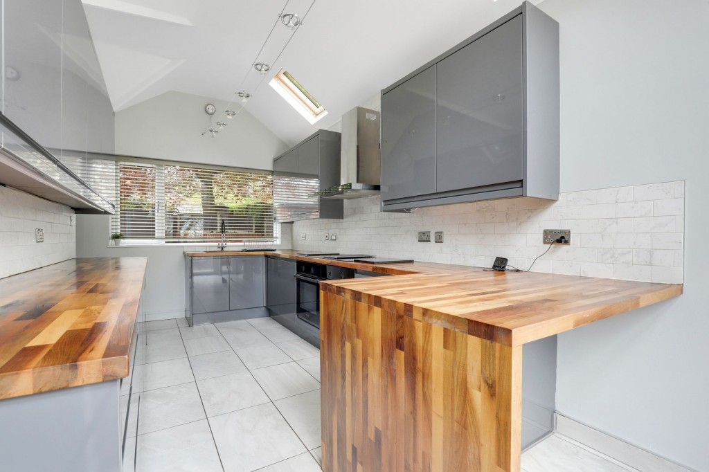 Derby Road, Mansfield, NG18