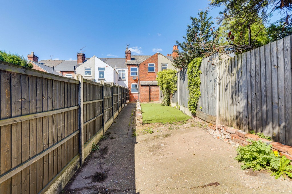 Leeming Lane South, Mansfield Woodhouse, NG19