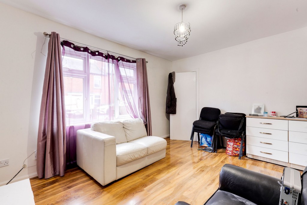 Hempshill Lane, Nottingham, NG6