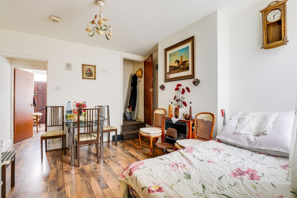 Ewart Road, Nottingham, NG7