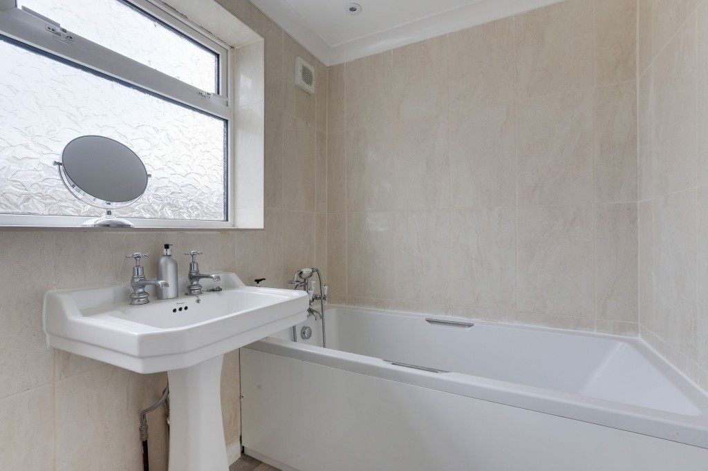 Dunvegan Drive, Nottingham, NG5