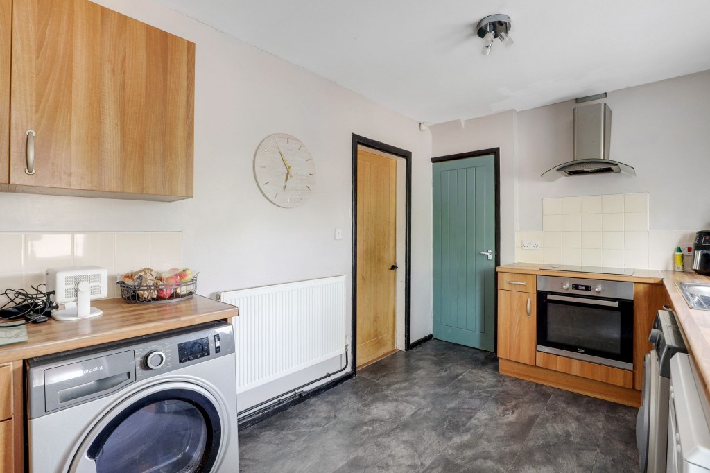 Longmead Drive, Nottingham, NG5