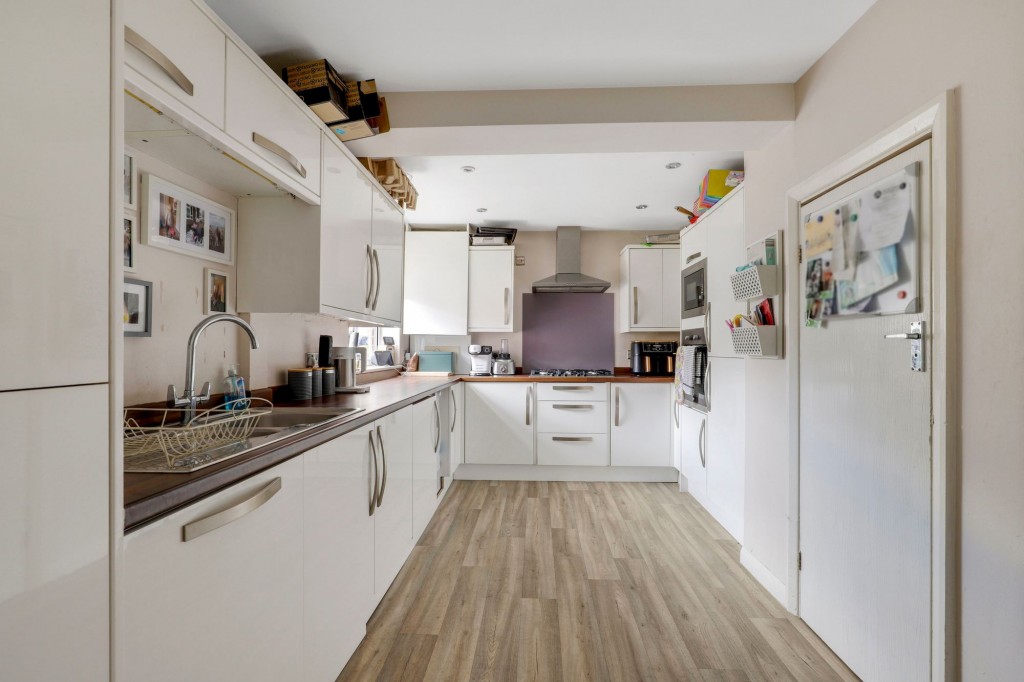 Lythe Close, Nottingham, NG11