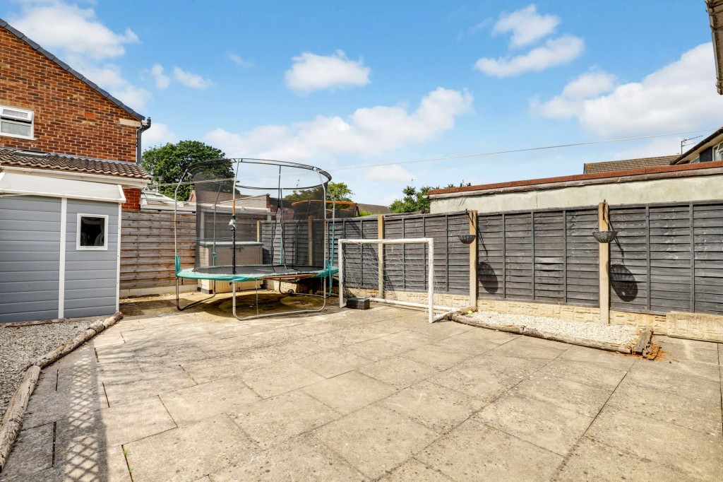 Lythe Close, Nottingham, NG11