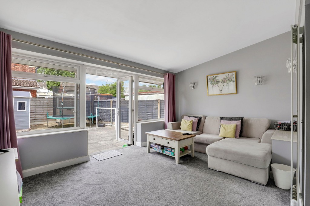 Lythe Close, Nottingham, NG11