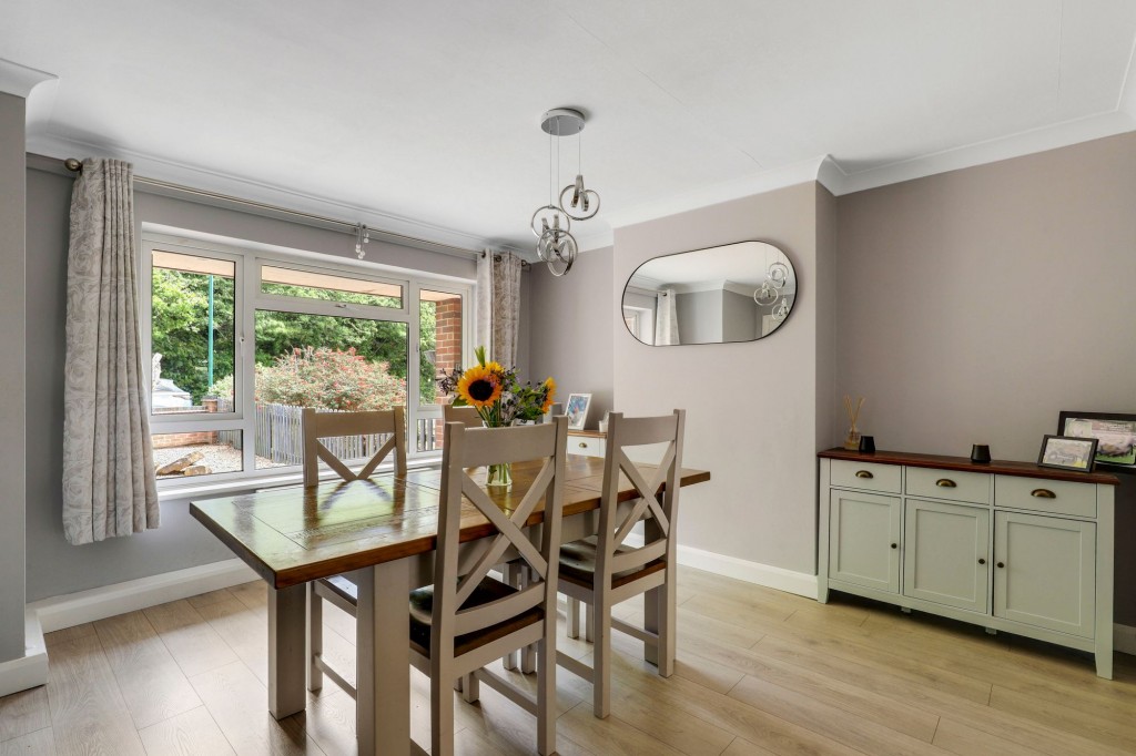 Lythe Close, Nottingham, NG11