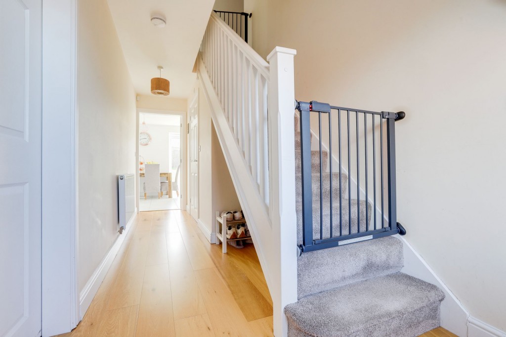 Maple Close, Calverton, NG14