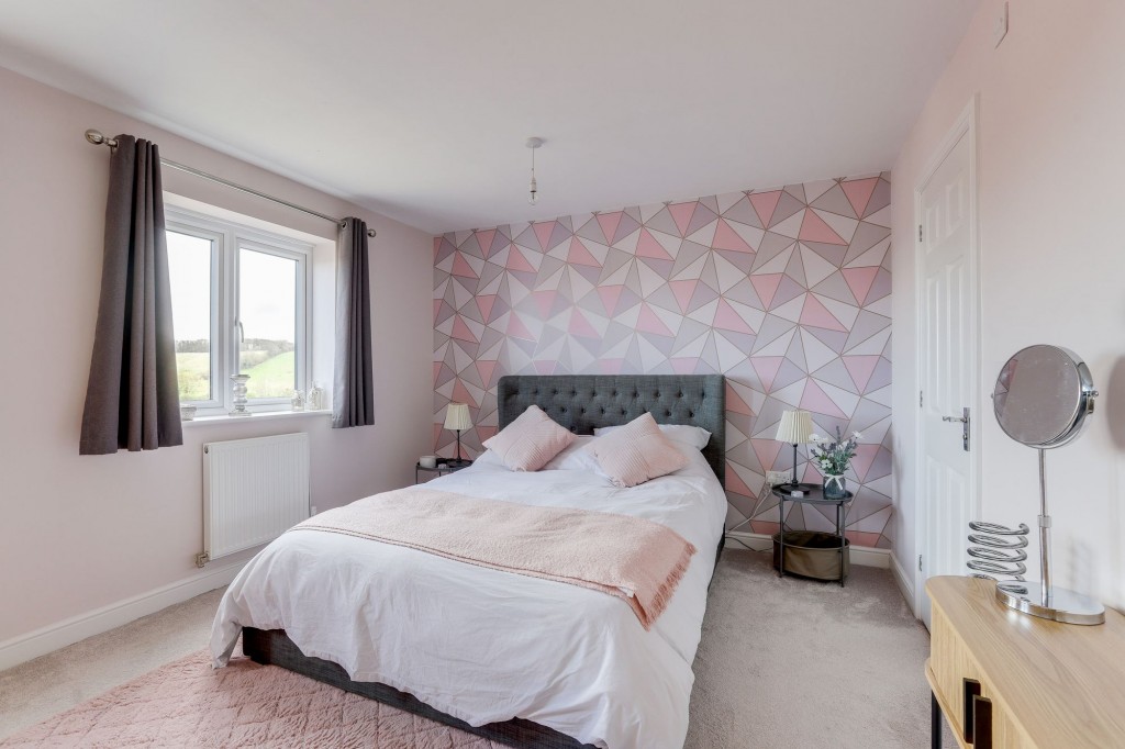 Maple Close, Calverton, NG14