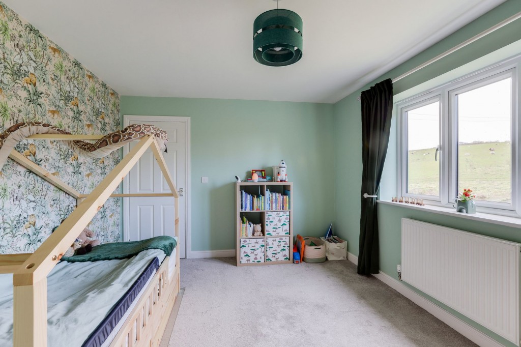 Maple Close, Calverton, NG14