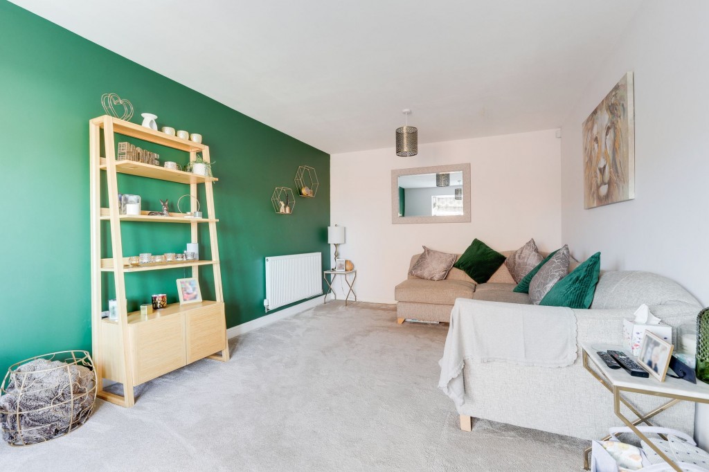 Maple Close, Calverton, NG14