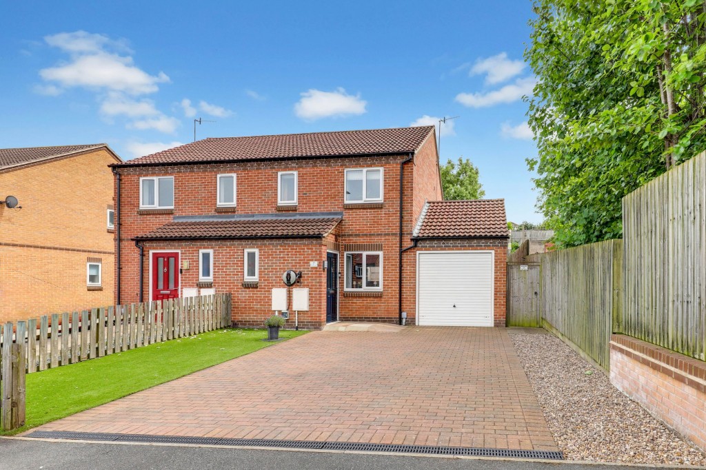 Maythorne Close, Arnold, NG5