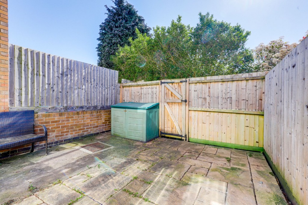 Third Avenue, Gedling, NG4