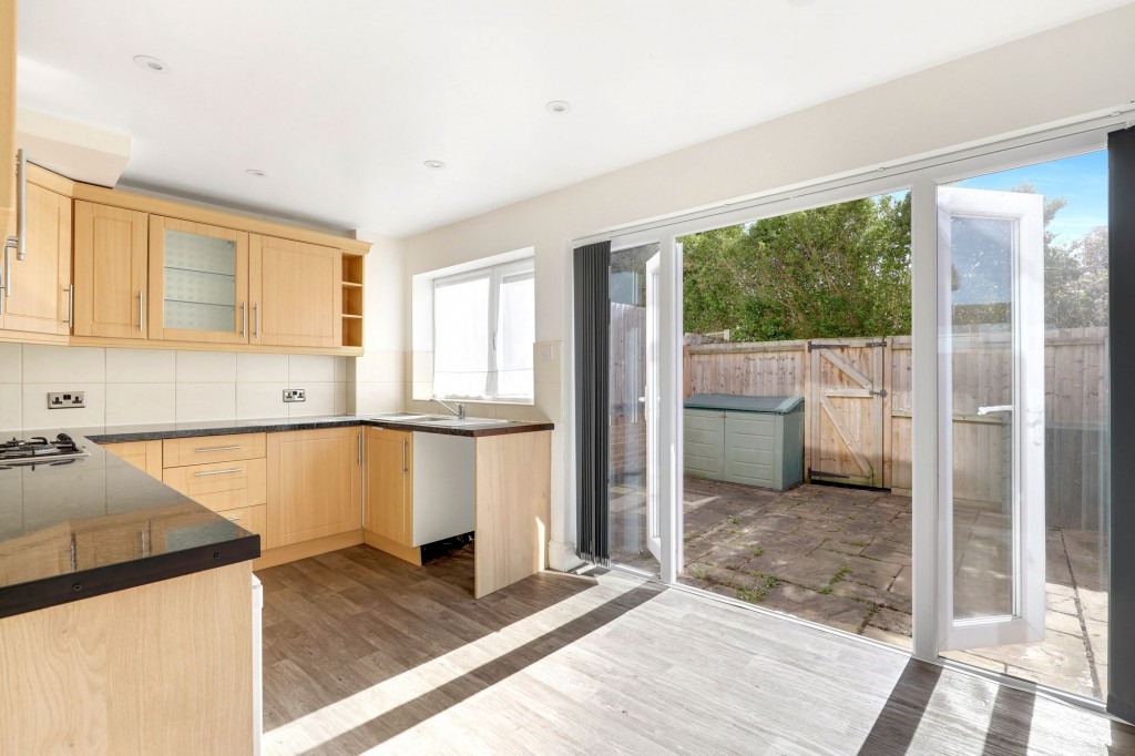 Third Avenue, Gedling, NG4