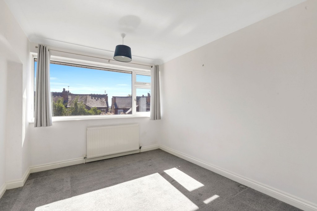 Third Avenue, Gedling, NG4