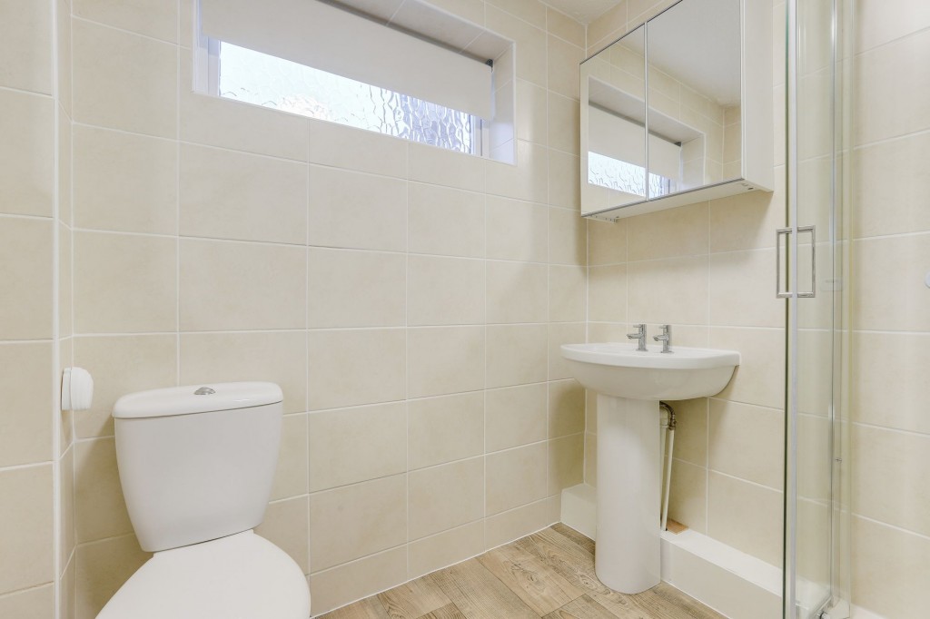 Auckland Road, Hucknall, NG15