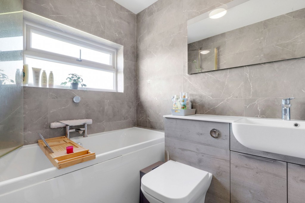 Thorneywood Road, Long Eaton, NG10