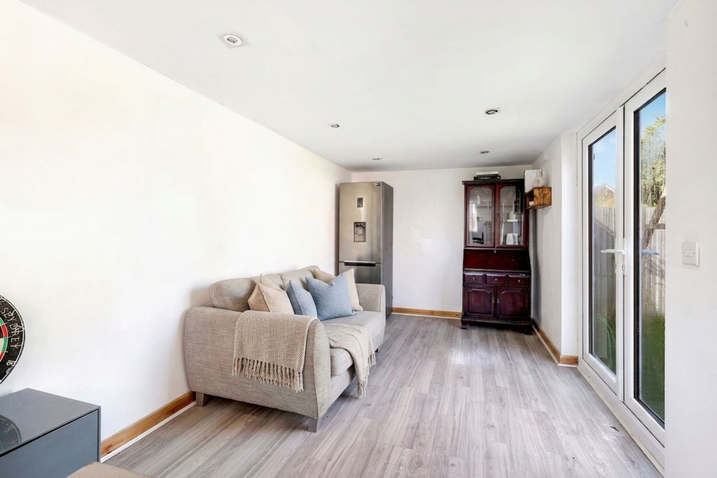 Thorneywood Road, Long Eaton, NG10