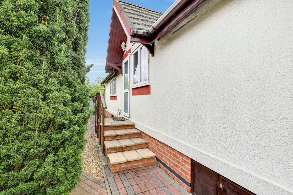 Adbolton Lane, West Bridgford, NG2