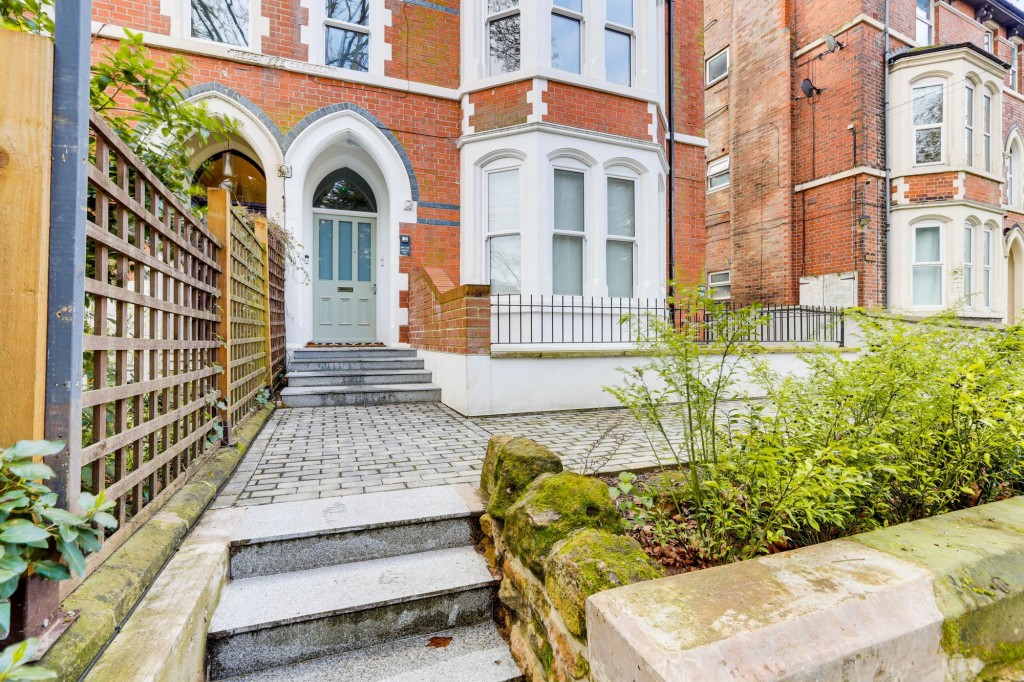 Mapperley Road, Mapperley Park, NG3