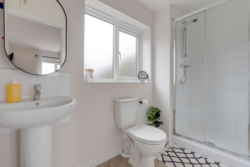 Guy Drive, Gedling, NG4