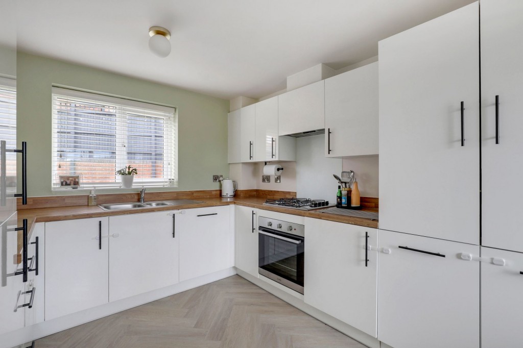 Guy Drive, Gedling, NG4