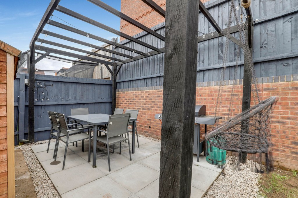 Guy Drive, Gedling, NG4