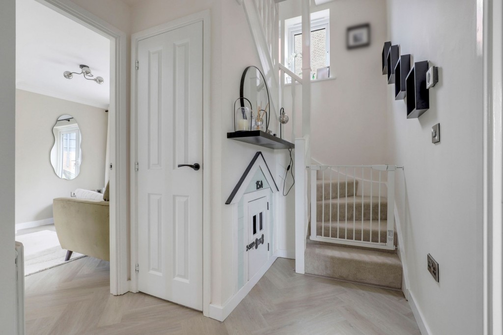 Guy Drive, Gedling, NG4