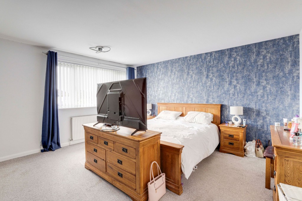Cross Street, Arnold, NG5