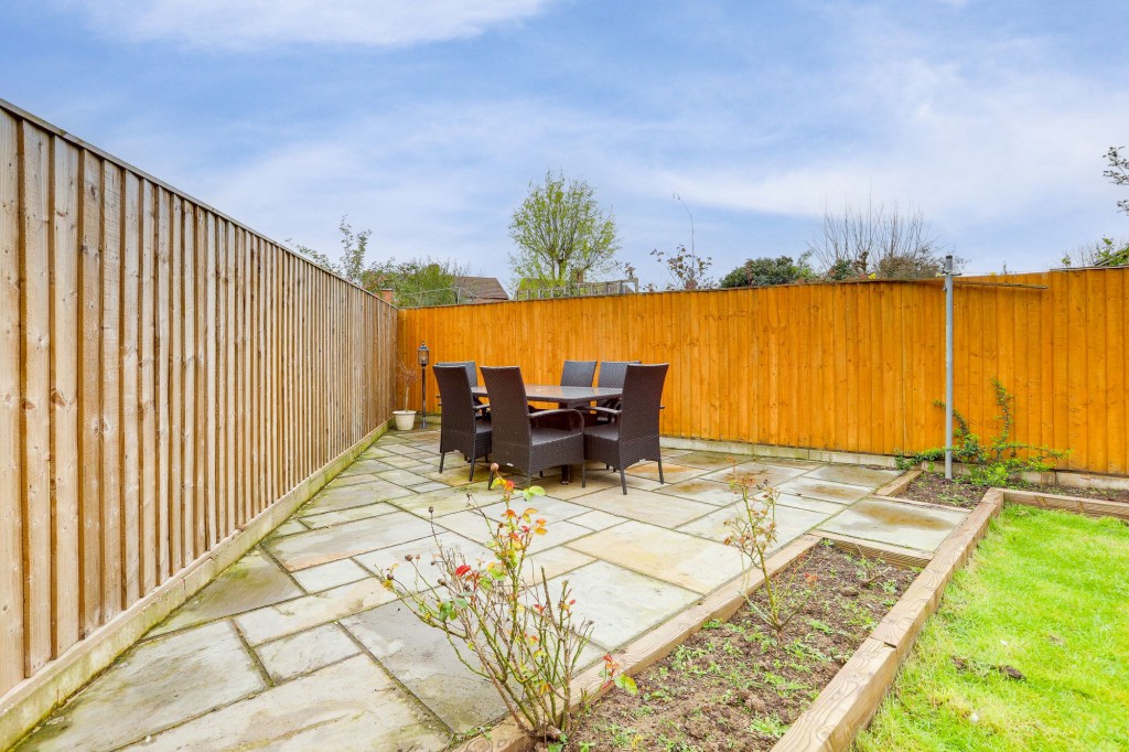 Cross Street, Arnold, NG5