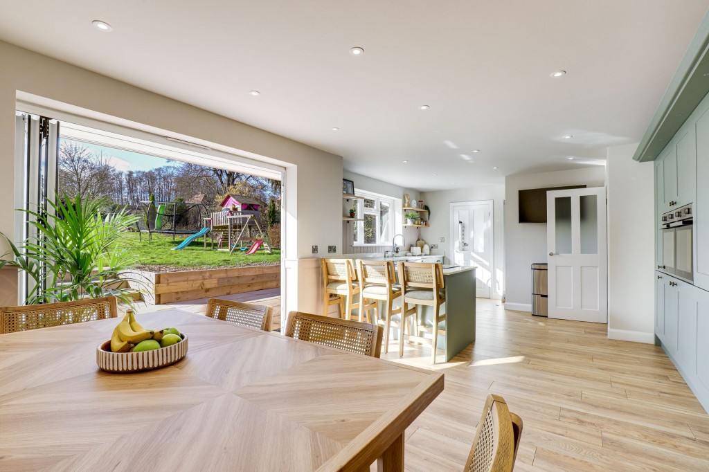 Long Meadow Farm, Main Street, Woodborough, Nottingham, NG14 6EA