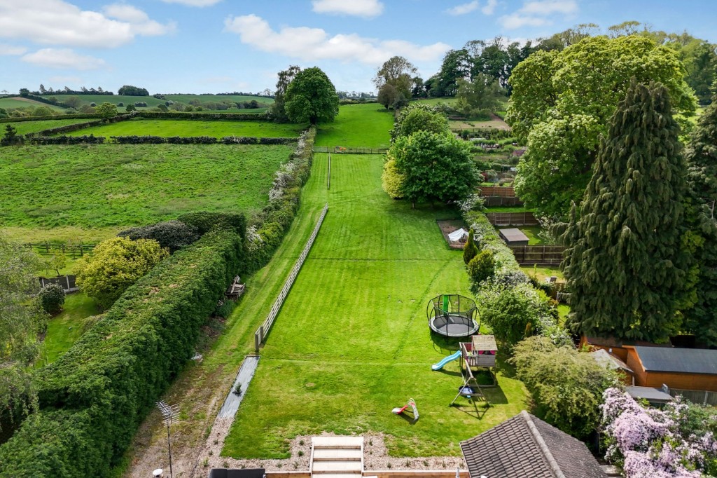 Long Meadow Farm, Main Street, Woodborough, Nottingham, NG14 6EA