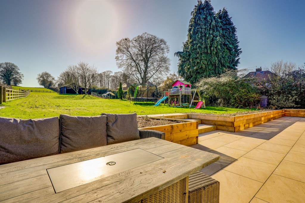 Long Meadow Farm, Main Street, Woodborough, Nottingham, NG14 6EA