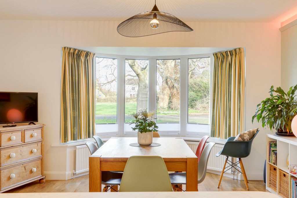 The Saucers, Scarrington, NG13