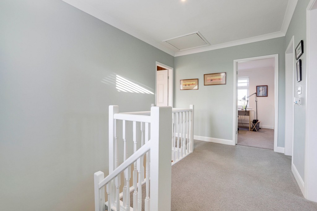 The Saucers, Scarrington, NG13