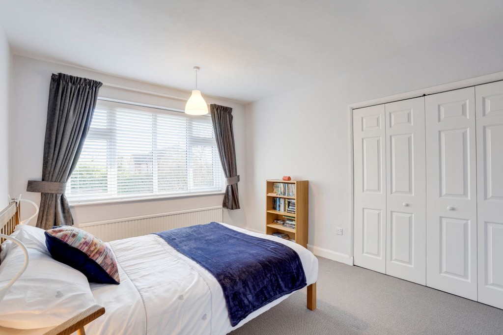 The Saucers, Scarrington, NG13