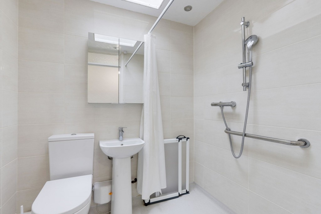 Edwalton Court, Nottingham, NG6