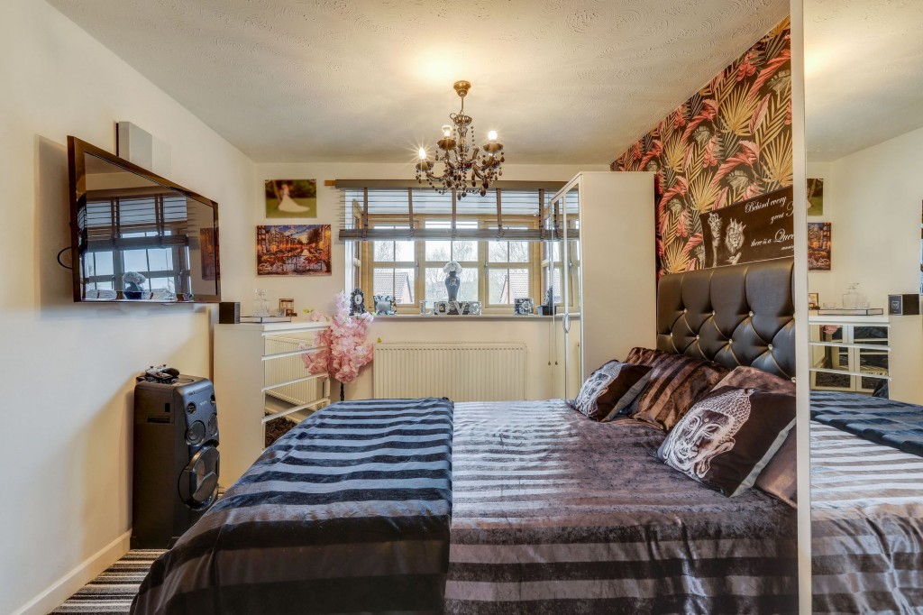 Little Hollies, Forest Town, NG19