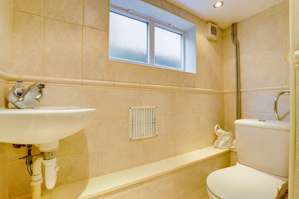 Avondale Road, Carlton, NG4