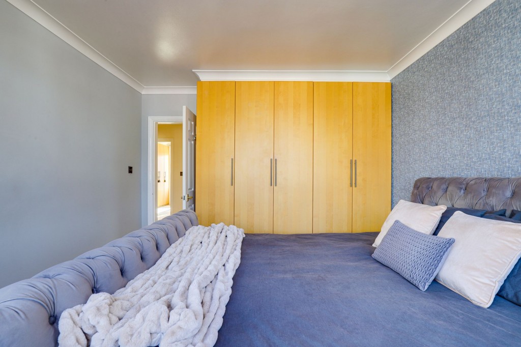 Avondale Road, Carlton, NG4