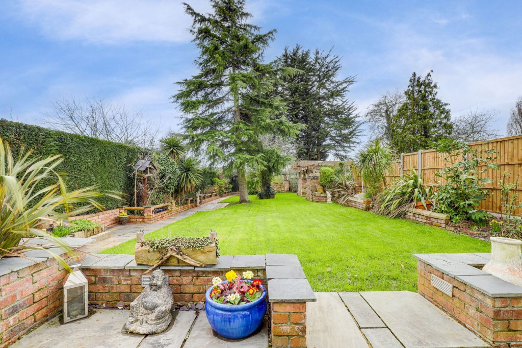 Avondale Road, Carlton, NG4