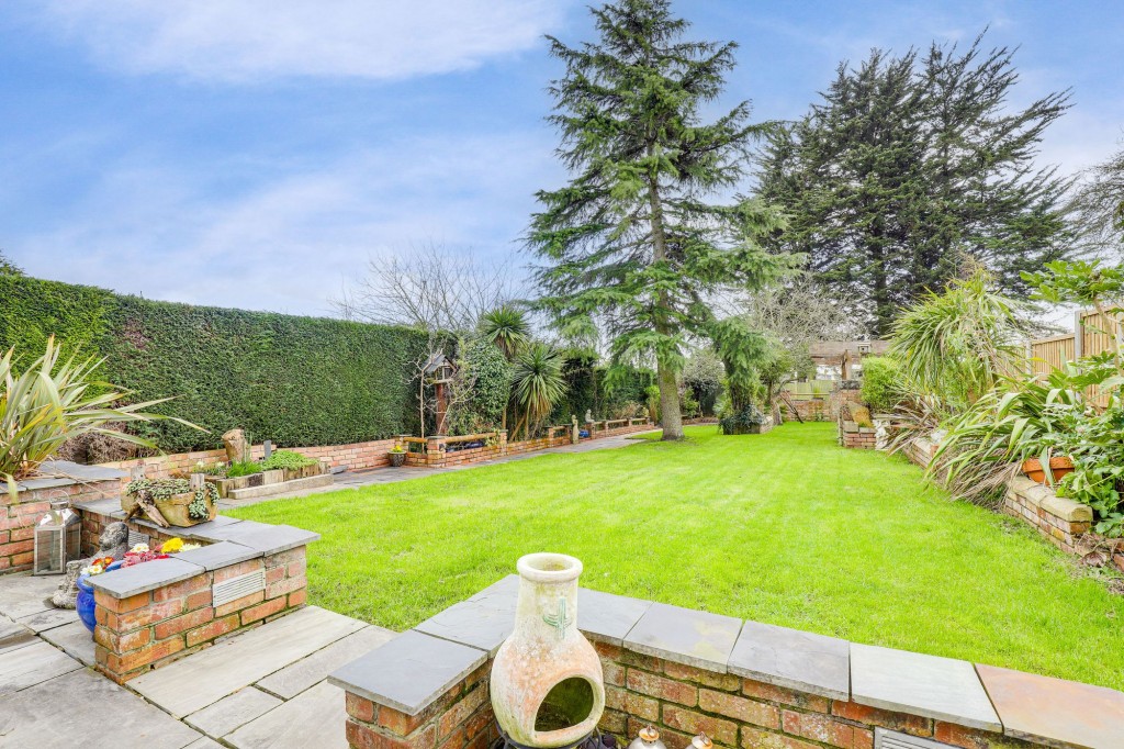 Avondale Road, Carlton, NG4