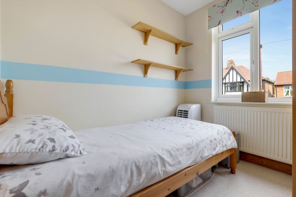Avondale Road, Carlton, NG4