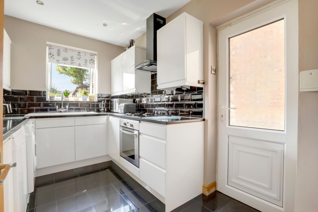 Avondale Road, Carlton, NG4