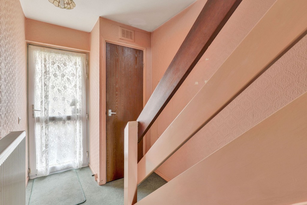 Henning Gardens, Nottingham, NG5