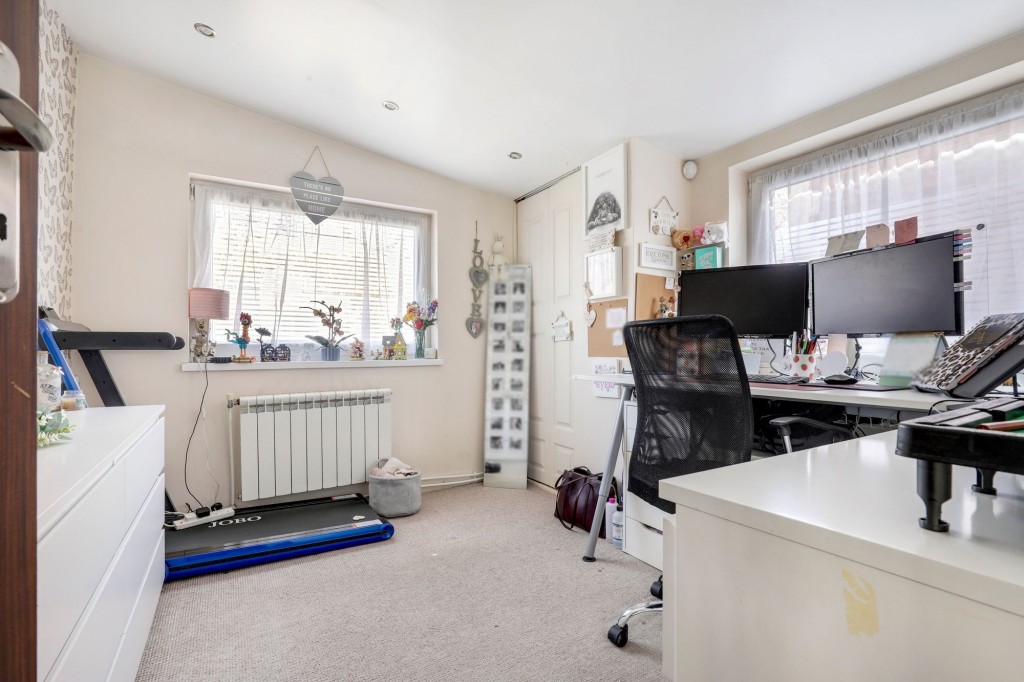 Chesterfield Avenue, Long Eaton, NG10