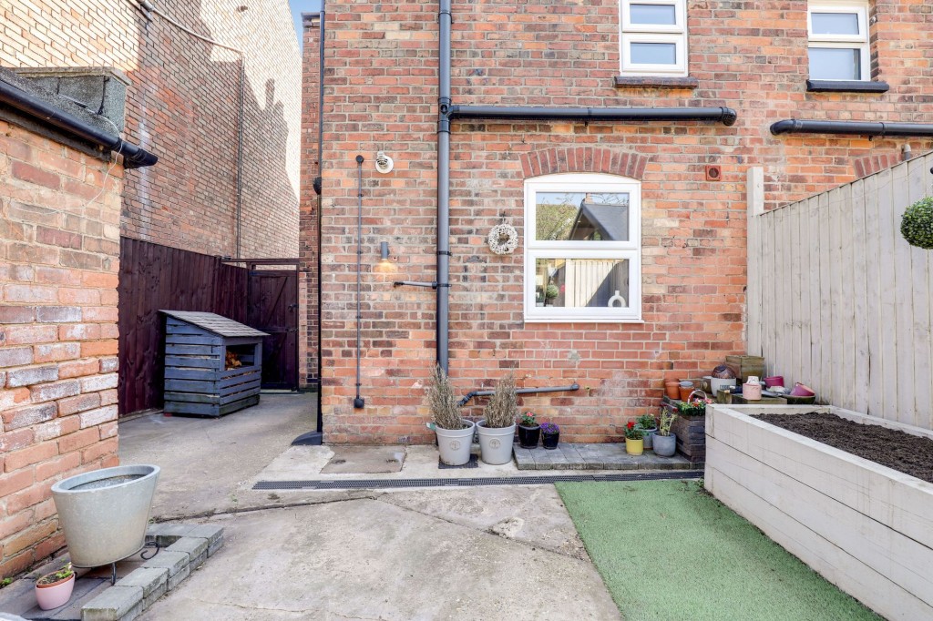 Waverley Avenue, Gedling, NG4