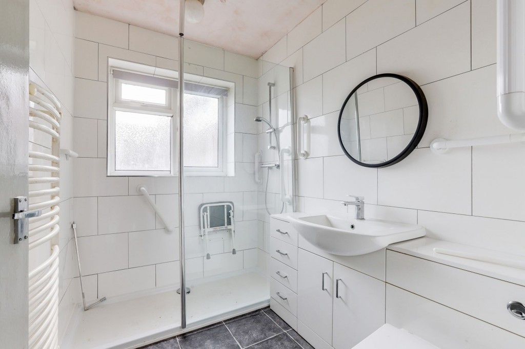 Douglas Court, Toton, NG9