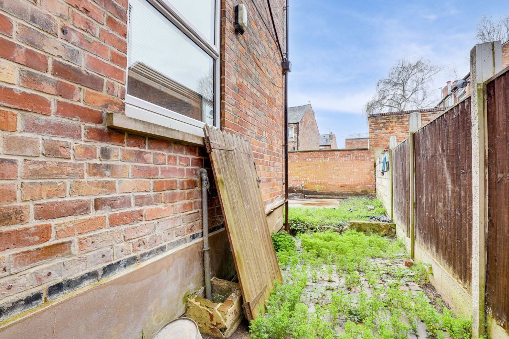 Colwick Road, Nottingham, NG2